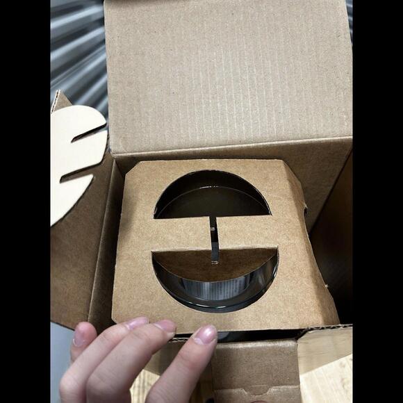 Chesterfield Oil Lamp - Picture 4 of 5